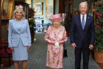 மகாராணியை சந்தித்தனர் ஜோ பைடன் தம்பதியினர்