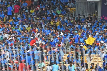 உலகக் கிண்ண கிரிக்கெட் தொடரின் உலக சாதனை