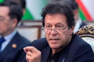 நாடாளுமன்றத்தைக் கலைத்தார் பாகிஸ்தான் பிரதமர்!