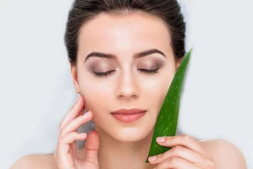 முகத்தை இயற்கை முறையில் அழகுடன் வைத்து கொள்ள வேண்டுமா? இதோ சூப்பரான டிப்ஸ்