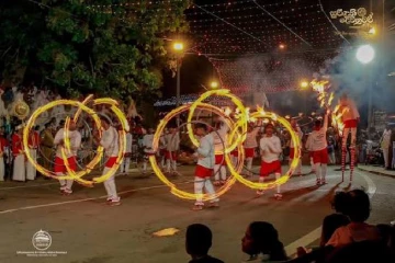 දෙවිනුවර ඇසළ පෙරහැර සම්බන්ධයෙන් සුවිශේෂී තීරණයික් ගැනීමට විශේෂ හමුවක් කැදවයි