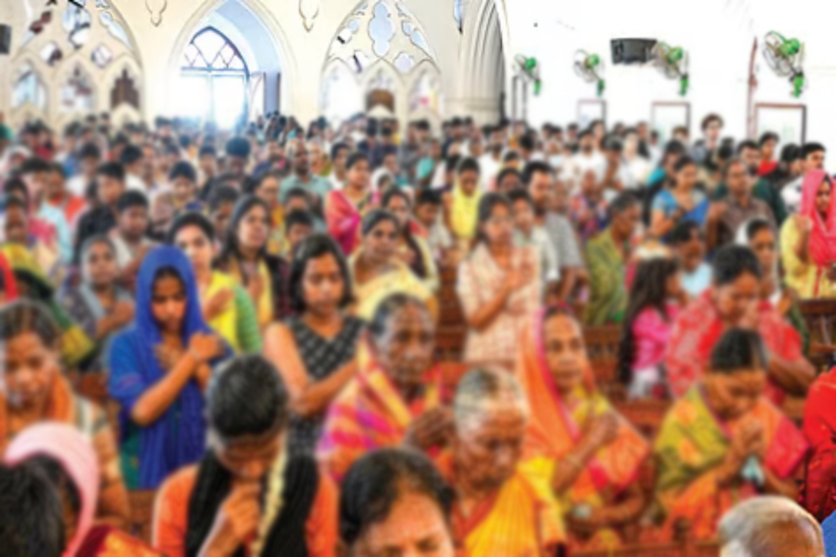 ஒரு மனிதனின் சுயநலத்தால் உலக அமைதி குலைந்துவிட்டது : பேராயர் வேதனை | World Peace Broken Due To Selfishness Of One Man ஒரு மனிதனின் சுயநலத்தால் உலக அமைதி குலைந்துவிட்டது : பேராயர் வேதனை | World Peace Broken Due To Selfishness Of One Man