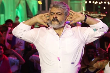 மேடையில் நடனம் ஆடி அசத்திய நடிகர் அஜித்.. இதுவரை பலரும் பார்த்திராத வீடியோ