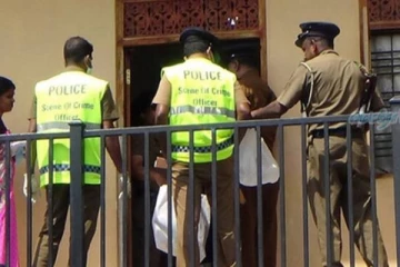 தம்பதியினர் மீது கொடூர தாக்குதல்: மனைவி பலி