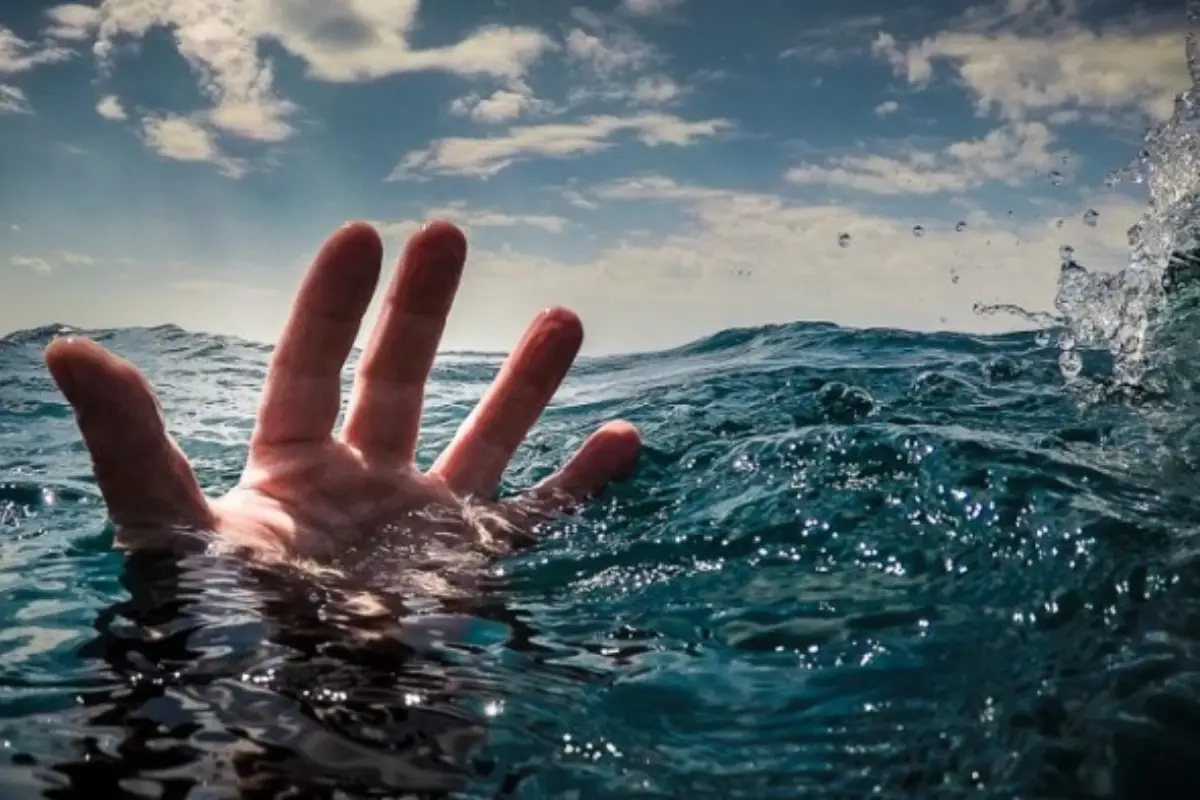 நீரில் மூழ்கி மாணவன் பரிதாபமாக பலி | 16 Year Old Student Dies After Drowning நீரில் மூழ்கி மாணவன் பரிதாபமாக பலி | 16 Year Old Student Dies After Drowning