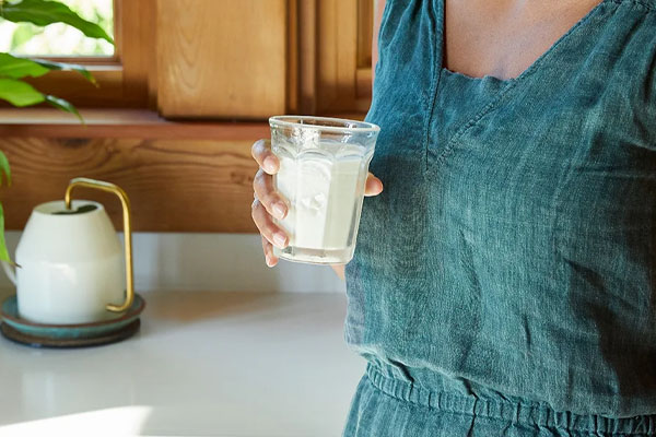 இவர்கள் பால் குடிக்க கூடாதாம்! | Dont Drink Milk For These Peoples