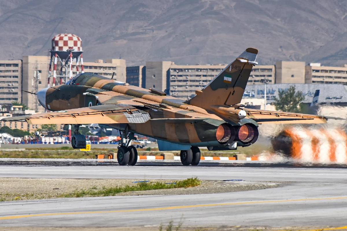 கத்தார் இராணுவத்தின் துரித நடவடிக்கை... ஈரான் குண்டுவீச்சில் இருந்து தப்பிய 10,000 அமெரிக்க வீரர்கள் | Iranian Warplanes Bombing Us Base