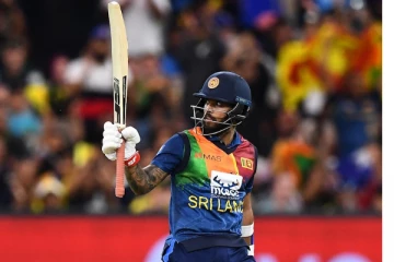 කුසල් මෙන්ඩිස් හදිසියේම රෝහල්ගත කෙරේ..!