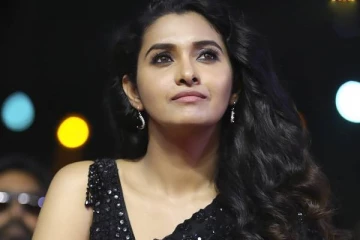 அந்த மாதிரியான விமர்சனங்கள்!! நடிகை பிரியா பவானி ஷங்கர் வேதனை