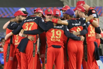 அதிரடி மாற்றங்களோடு புதிய அவதாரம் எடுக்கும் ஆர்சிபி அணி!