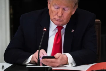 எனக்கு உங்க  ட்விட்டர் வேண்டாம்  : முன்னாள் அதிபர் டிரம்ப் கருத்து