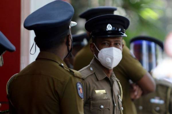 மூதூரில் போதைப் பொருட்களுடன் மூவர்கள் கைது! | Three Arrested With Drugs In Mudur