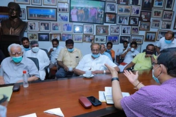தமிழ் அரசியல்வாதிகளை வடக்கு கிழக்கில் இருந்து அகற்றும் தருணம் இதுவே!