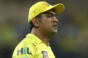 கண்ணீர் விட்டு கதறி அழுத தோனி - உண்மையை பகிர்ந்த ஹர்பஜன் சிங்..!