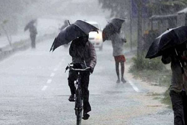 இன்றைய வானிலை: தாழ் அமுக்கம் தீவிரமடைந்து சூறாவளியாக வலுவடையும் என எதிர்பார்க்கப்படுகிறது. | Today Weather Report இன்றைய வானிலை: தாழ் அமுக்கம் தீவிரமடைந்து சூறாவளியாக வலுவடையும் என எதிர்பார்க்கப்படுகிறது. | Today Weather Report
