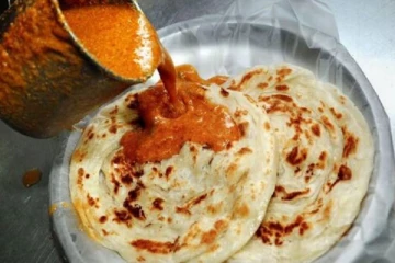 ஓட்டல் சுவையில் வீட்டிலேயே மலபார் பரோட்டா... இந்த பொருட்கள் இருந்தால் போதும்!