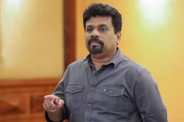 அநுர மீது முட்டை வீச்சு தாக்குதல்! வெளியானது காணொளி (Video)