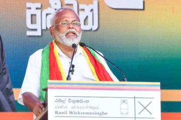 ரணிலின் இந்த ஆட்சி தொடராவிட்டால் நாடு மீண்டும் படுகுழியில் விழும்! டக்ளஸ் எச்சரிக்கை