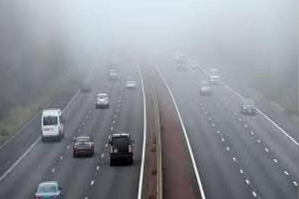அதிவேக வீதிகளில் கடும் பனிமூட்டம் ; சாரதிகளுக்கு விசேட அறிவிப்பு | Heavy Fog On Expressways Special Notice Drivers