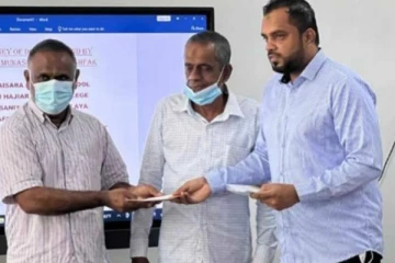 லொத்தர் சீட்டில் வென்ற கோடிக்கணக்கான பணத்தை அன்பளிப்பாக வழங்கிய நபர்