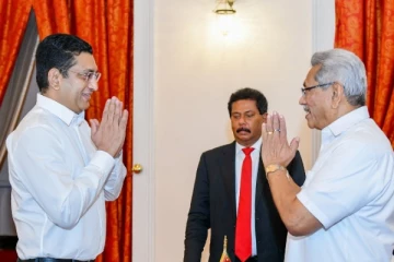 අමාත්‍ය ධූර දෙකක් හිමිකරගත් අලි සබ්රි දිවුරුම් දෙයි..!