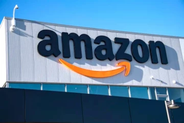 நஷ்டத்தில் அமேசான்: 10,000 ஊழியர்களை பணிநீக்கம் செய்ய திட்டம்