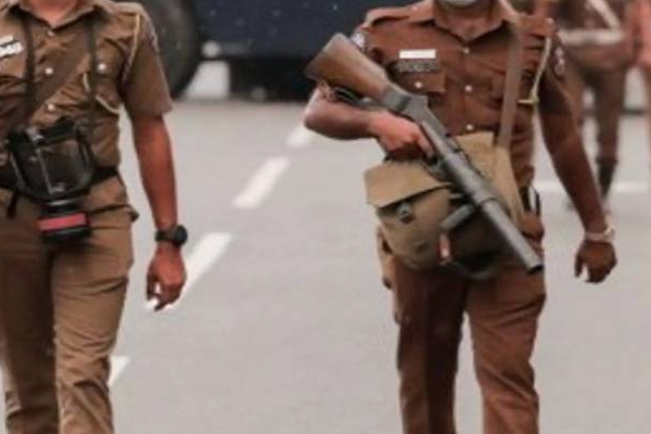 ஹம்பாந்தோட்டையில் துப்பாக்கிச்சூடு: மூன்று பேருக்கு நேர்ந்த விபரீதம்! | Walasmulla Shooting Incident Three Persons Injured