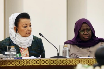 செல்வாக்கு மிக்க பெண்கள் மாநாட்டில் மகிந்தவின் மனைவி