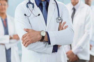 நுவரெலியாவில் வைத்தியர்களின் பங்குபற்றுதலுடன் எதிர்ப்பு போராட்டம்