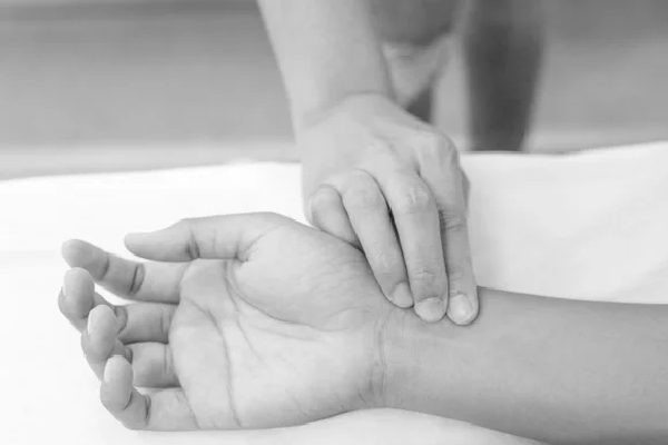 14 வயது சிறுவனின் விபரீத முடிவால் கலங்கும் குடும்பம் | Devastated By The Tragic End Of A 14 Year Old Boy