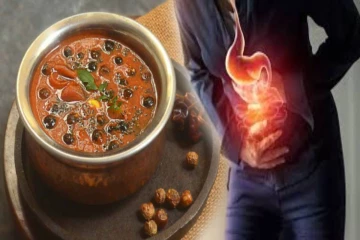 வயிற்றுப்புண்ணுக்கு உடனடி நிவாரணம் தரும் மணத்தக்காளி வத்தல் குழம்பு... இப்படி செய்து பாருங்க
