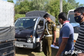 வீதியோரத்தில் நின்றுகொண்டிருந்த சாரதிக்கு நேர்ந்த விபரீதம்