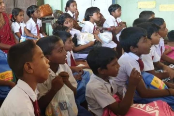 இலங்கையில் பெற்றோர்கள், மாணவர்களுக்கு அதிர்ச்சி செய்தி!