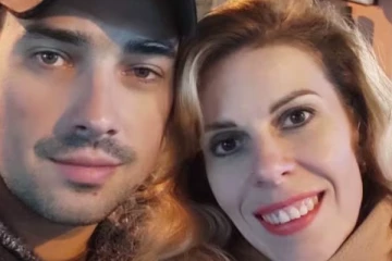 போர்க்களத்துக்குத் திரும்பும் உக்ரைன் பெண்: பின்னணியில் ஒரு துயரச் செய்தி