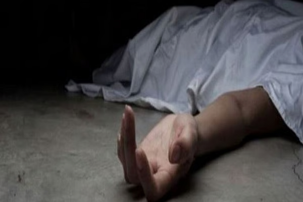 ஜெனரேட்டர் புகையை சுவாசித்ததால் பெண் உயிரிழப்பு | Woman Dies After Inhaling Toxic Gas From Generator ஜெனரேட்டர் புகையை சுவாசித்ததால் பெண் உயிரிழப்பு | Woman Dies After Inhaling Toxic Gas From Generator