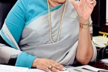 மக்களிடம் இருந்து ஒரு ரூபா கூட வாங்கியது இல்லை! பெண் அரசியல் முக்கியஸ்தர்