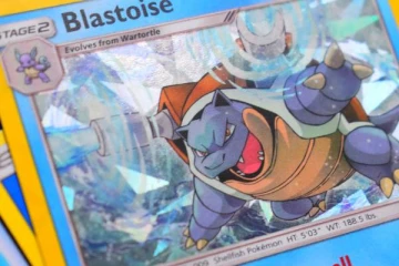 43 லட்சம் கடன் வாங்கி போக்கிமான் கார்டுகள் சேகரிப்பு.. அமெரிக்கா வங்கிகளை அலற விட்ட நபர்!