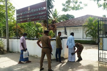 உயிர்த்த ஞாயிறு தாக்குதல் விவகாரம்:பிரதான பொலிஸ் பரிசோதகர் தொடர்பில் பிறப்பிக்கப்பட்டுள்ள உத்தரவு(Photos)