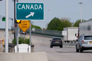 கனடாவிற்கு புலம் பெயர்வது எப்படி என கூகுள் தேடிய அமெரிக்கர்கள்