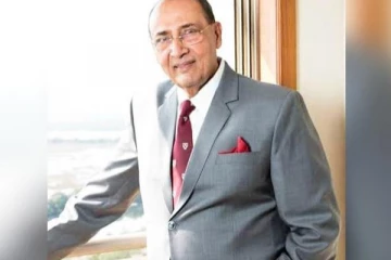 கொரோனாவால் பிரபல நடிகர் உயிரிழப்பு - சோகத்தில் திரையுலகம்