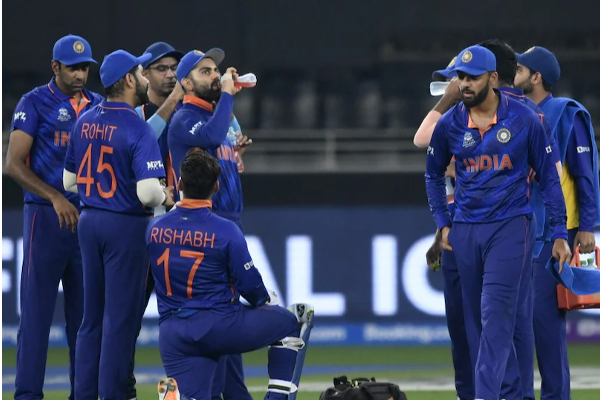 இந்திய அணிக்கு பயம்... அதனால தான் தோத்து போச்சு...ரவிசாஸ்திரி பேச்சால் சர்ச்சை - தமிழ்நாடு