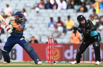 සුපිරි පන්දුවාරයෙන් ශ්‍රී ලංකාවට විශිෂ්ඨ ජයක්.(UPDATE)