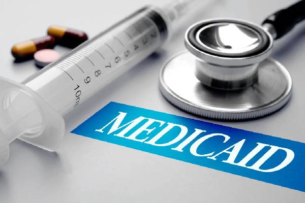 மக்கள் சேவையில் டிஜிட்டல் புரட்சி! ; மருத்துவ உதவி விண்ணப்பங்கள் அதிகரிப்பு! | Presidential Fund Digitalization Increase Medical