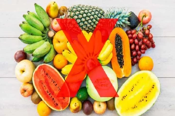 உறங்கும் முன் இந்த பழங்களை சாப்பிட கூடாது