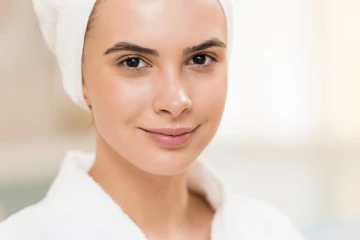 வெயில் காலத்தில் முகத்தில் அதிகமாக எண்ணெய் வழியுதா? இதனை எப்படி தடுக்கலாம்?