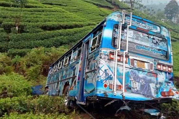 இலங்கையை உலுக்கிய கோரவிபத்தில் உயிரிழந்தவர்களின் விபரம் வெளியானது(Photos) | The Names Of Those Who Died Nanuoya Accident