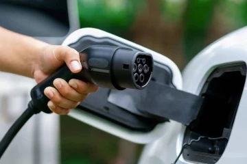 மின்சார வாகனங்களை பயன்படுத்துவோருக்கு ஜனாதிபதி விடுத்துள்ள கோரிக்கை