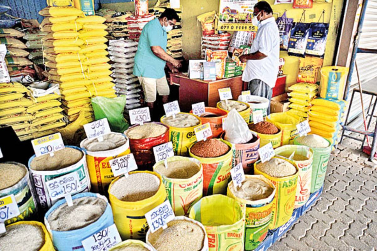கடும் பெறுமதியிழப்பைச் சந்தித்துள்ள இலங்கை ரூபா! அத்தியாவசிய உணவுப் பொருட்களின் விலை உயர்கிறது.. | Price Hike Of Essential Food Items கடும் பெறுமதியிழப்பைச் சந்தித்துள்ள இலங்கை ரூபா! அத்தியாவசிய உணவுப் பொருட்களின் விலை உயர்கிறது.. | Price Hike Of Essential Food Items