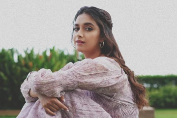 கீர்த்தி சுரேஷ் போட்டோ வைத்து ரூ.40 லட்சம் ஏமாற்றிய பெண்! போலி கணக்கு மூலம் பெரிய மோசடி