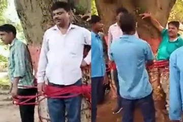 ஆசிரியர்களை கட்டி வைத்து அடித்த மாணவர்களால் பரபரப்பு!